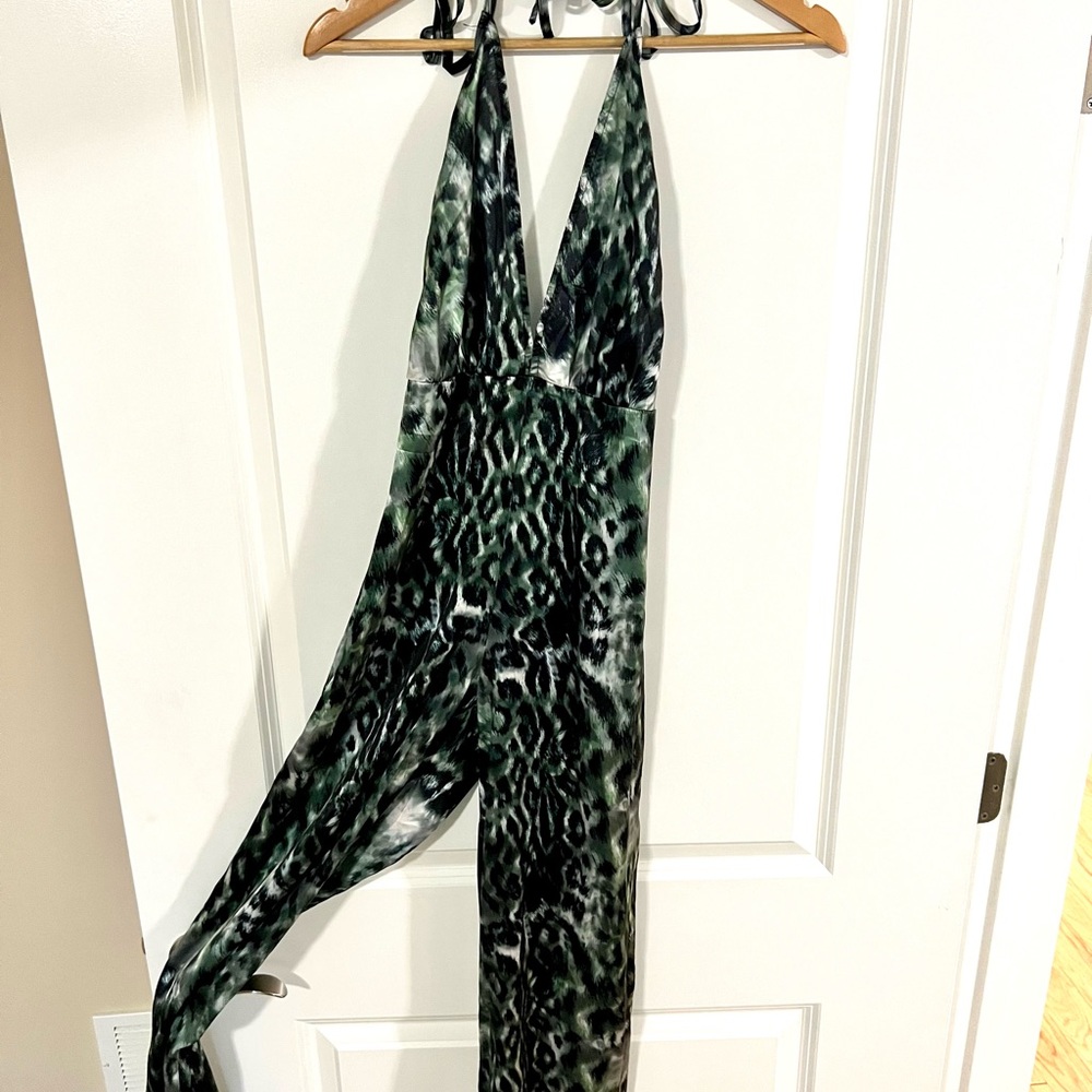 Pretty Little Thing Green & Black Jumpsuit Size 4 - Never worn!